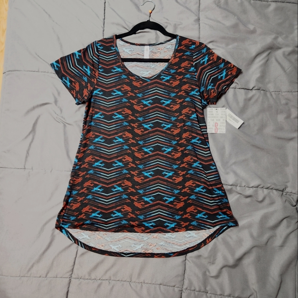 NWT Lularoe Classic T Size S airplanes